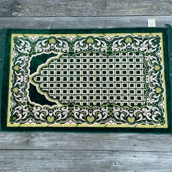 Jainamaz Modefa Prayer Rug Green Soft Velvet Area Rug Religious Rug Musalah - Picture 3 of 10